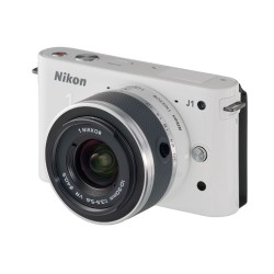 Nikon 1 J1 One-Lens Kit White